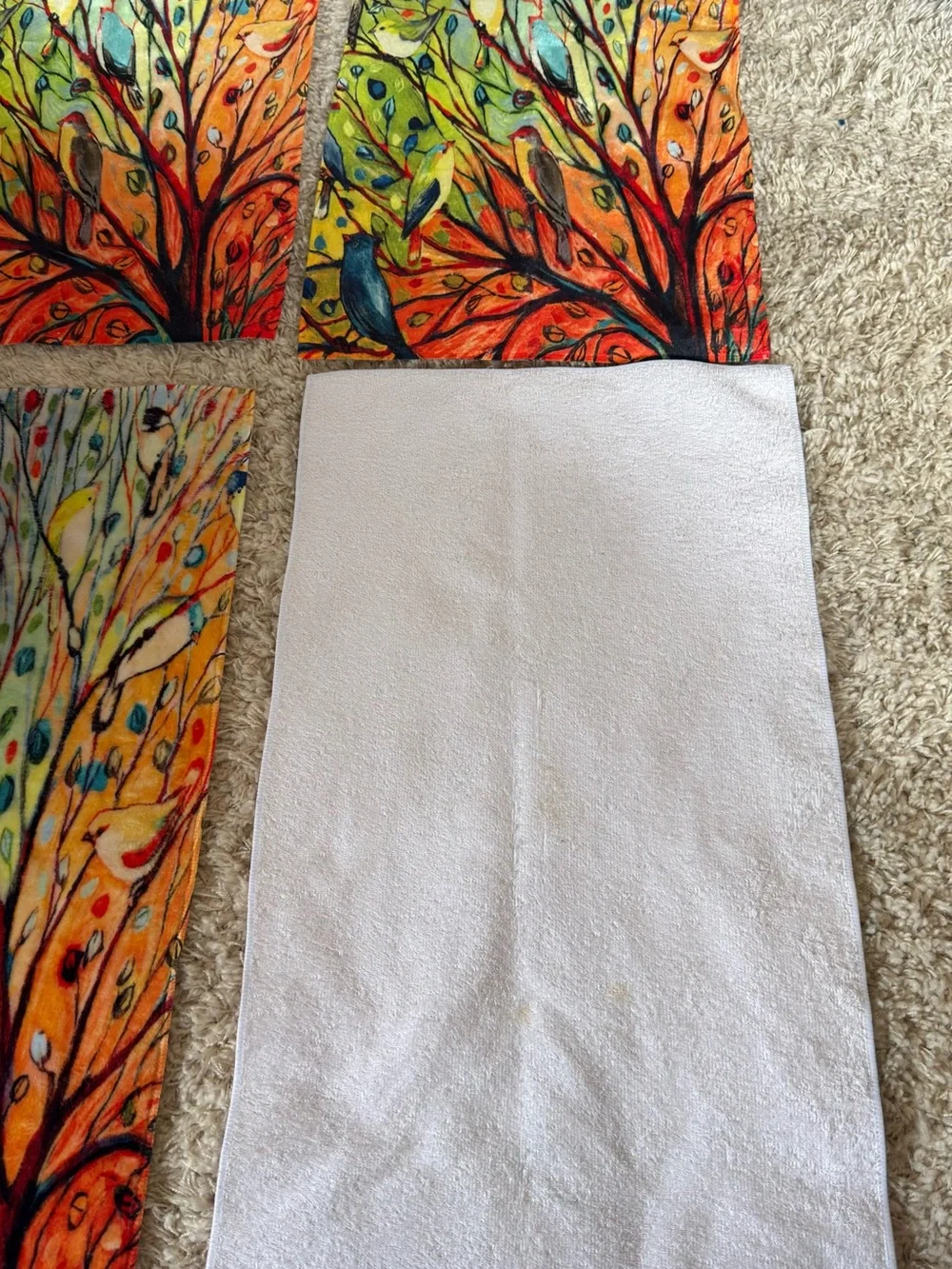 4 Hand Towels with “27 Birds” Artwork by Jennifer Lommers- Perfect for Summer